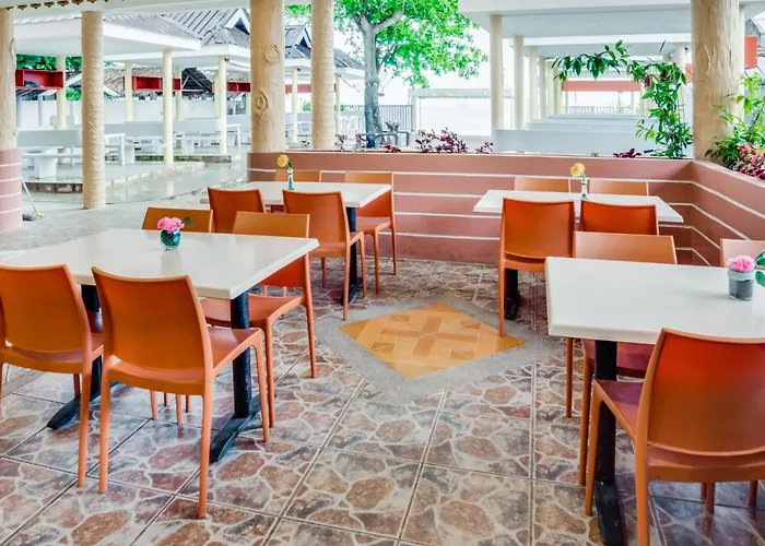 Couette-café Cawit And Cafe
